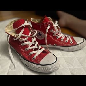 Red converse